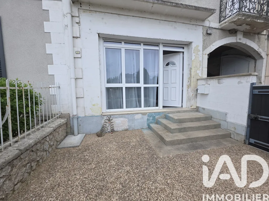 Extérieur - Maison de Ville avec Dépendances à Luzy