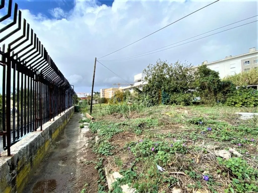Jardin - Development Land Near Ajuda University, Lisbon