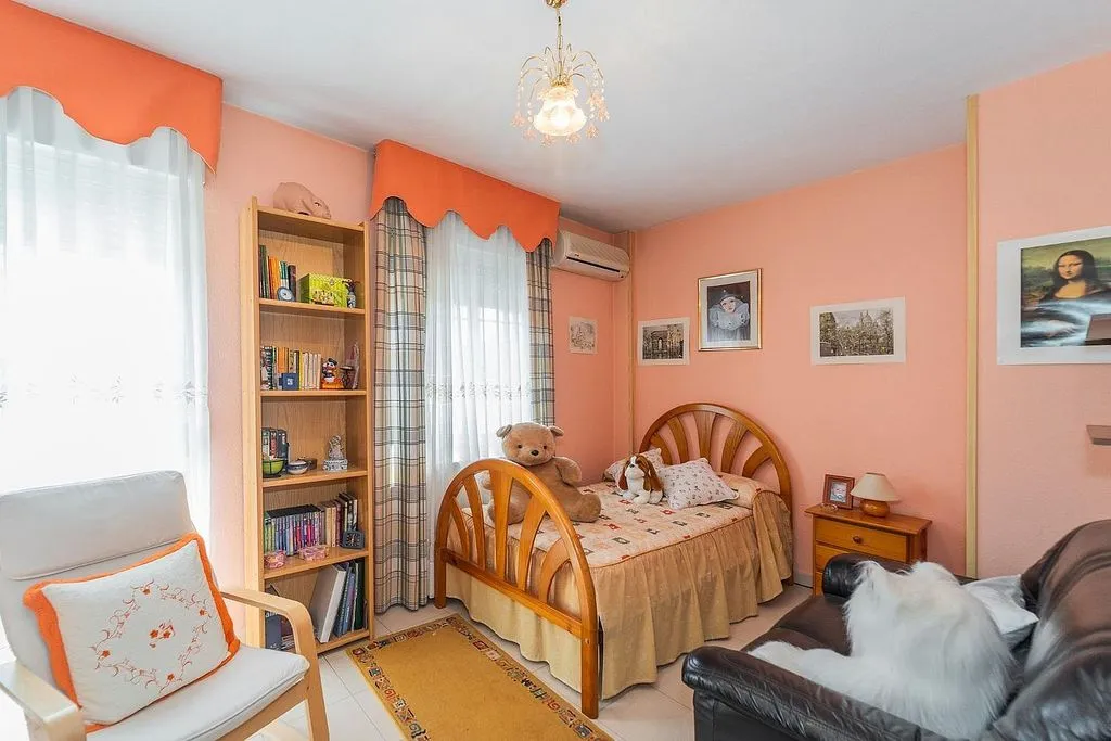 Camere da letto - Terraced Semi-Detached House with Garden in Parla