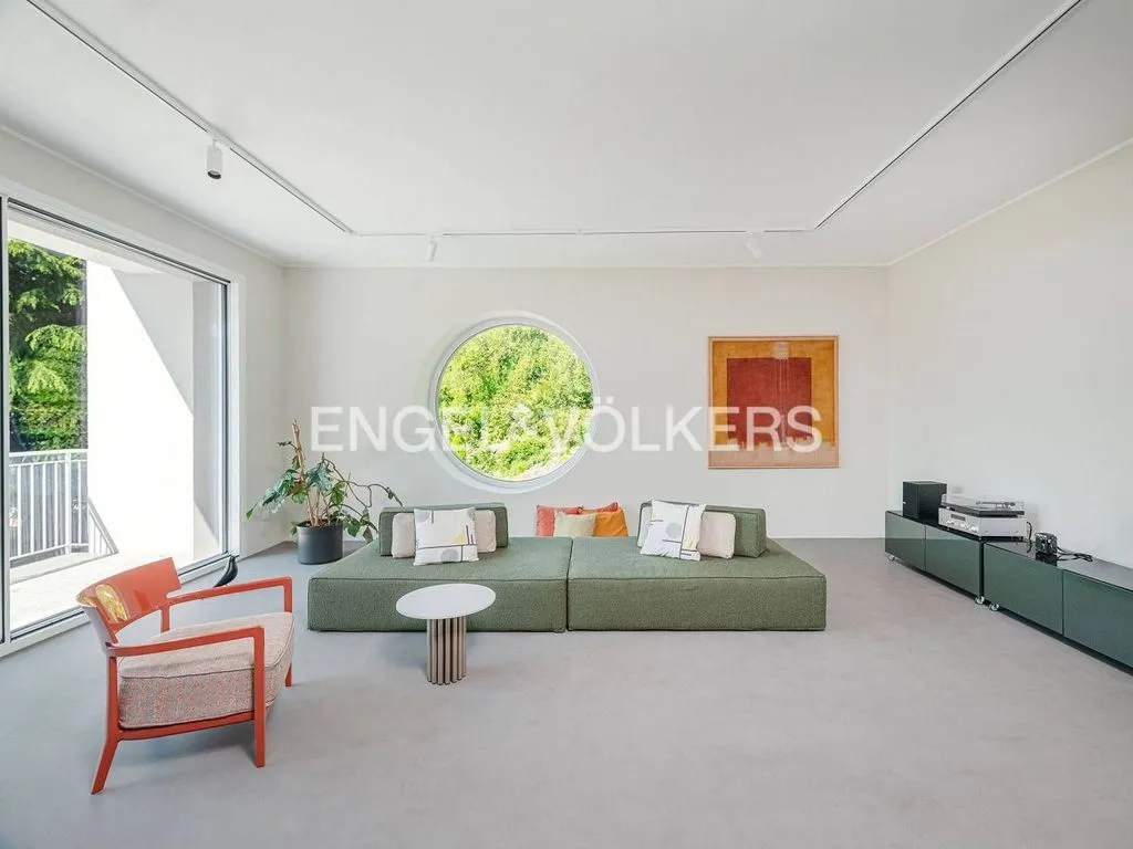 Living Room - Luxury Villa with Panoramic Views in Erba