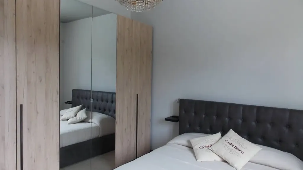 Magamistoad - Rustic-Style Apartment with Private Garden in Cervia