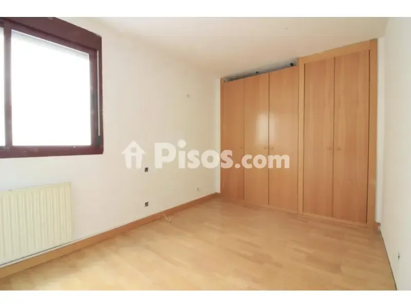 Magamistoad - Apartment with Pool in Valdebernardo