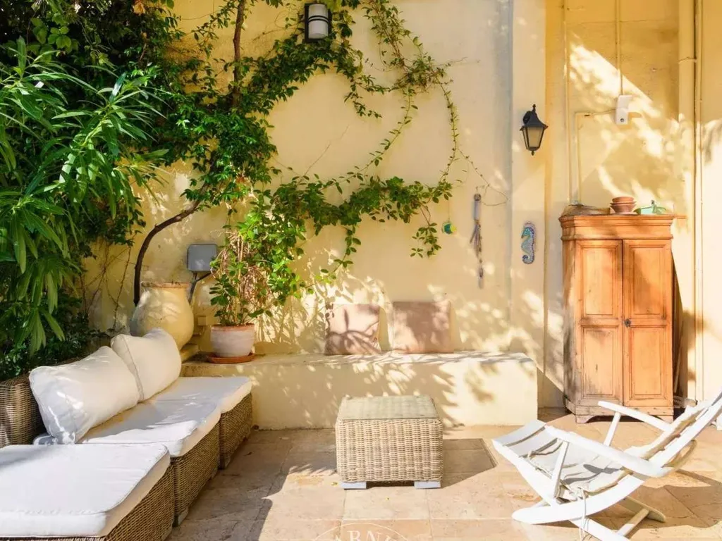 Jardin - Appartement Luxe Duplex avec Jardin à Marseille