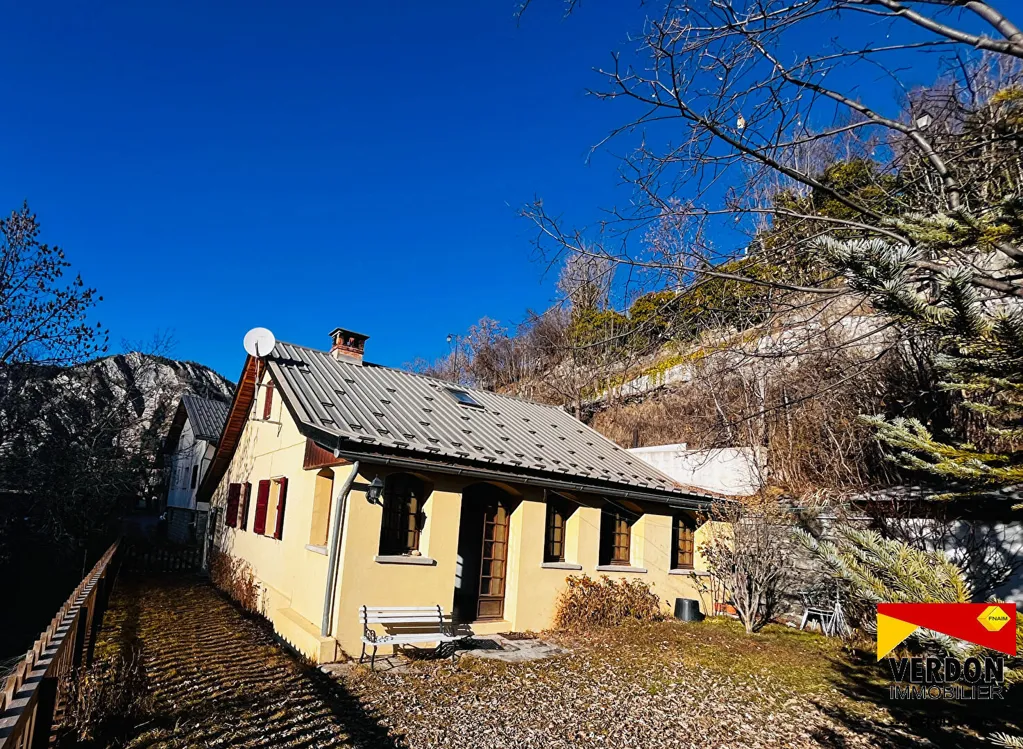 Extérieur - Chalet en Pierre avec Vue Montagne à Allos