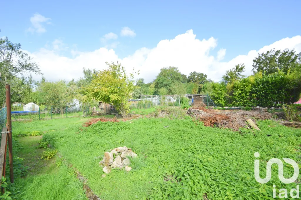 Jardin - Maison de village à rénover à Vannes-le-Châtel
