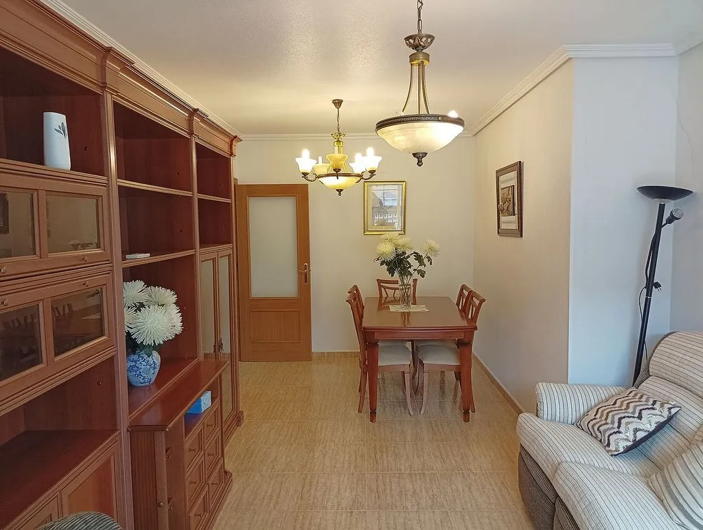 Elutuba - Apartment with Terrace and Garage in Catral