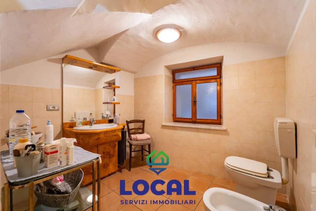 Salles de bain - Apartment with Private Garden in Murazzo