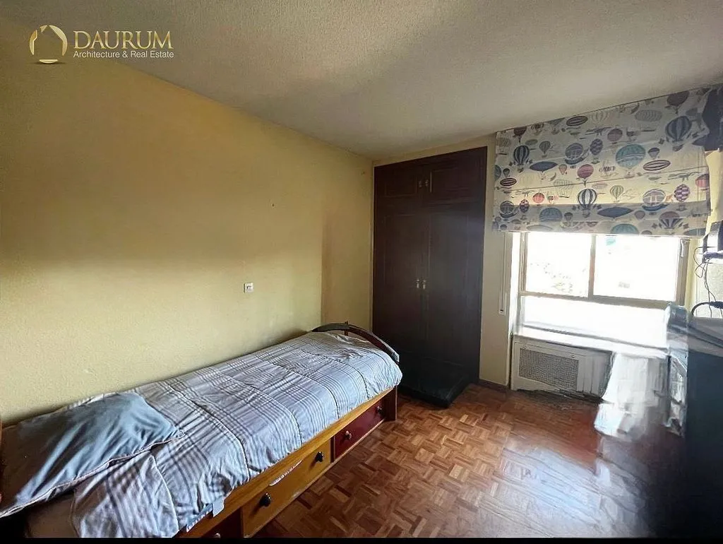 Chambres - 3-Bed Apartment with Terrace in Tres Cantos