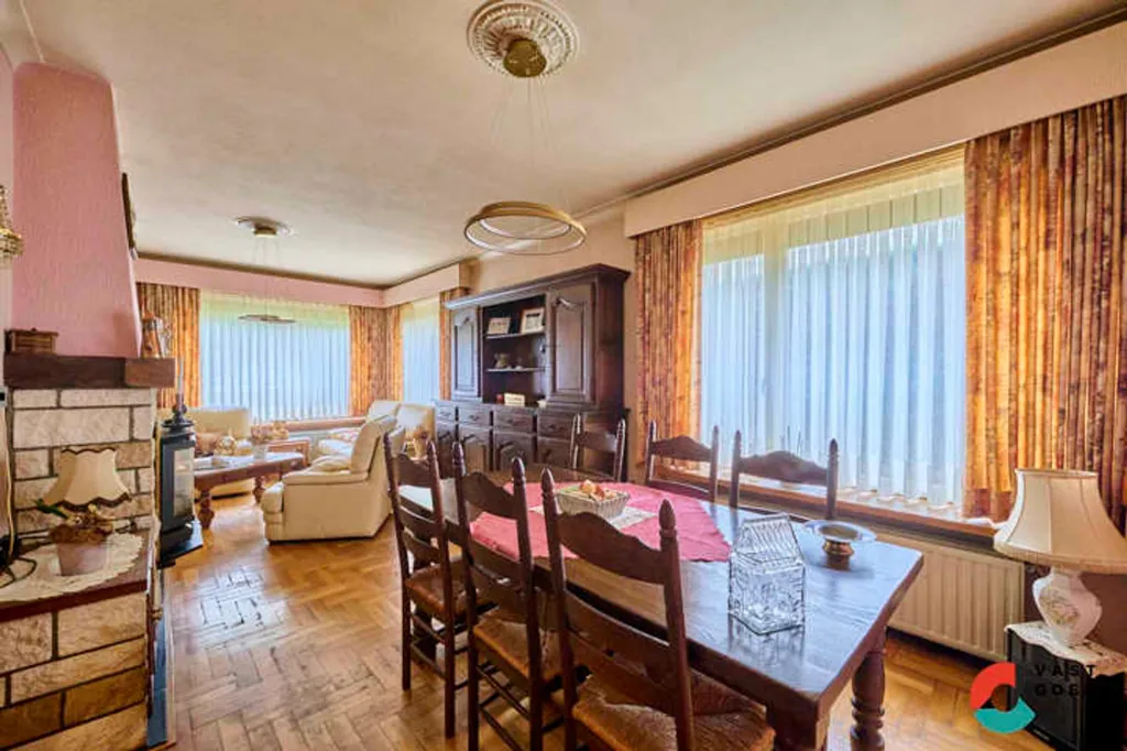 Söögituba - House with Potential in Hechtel