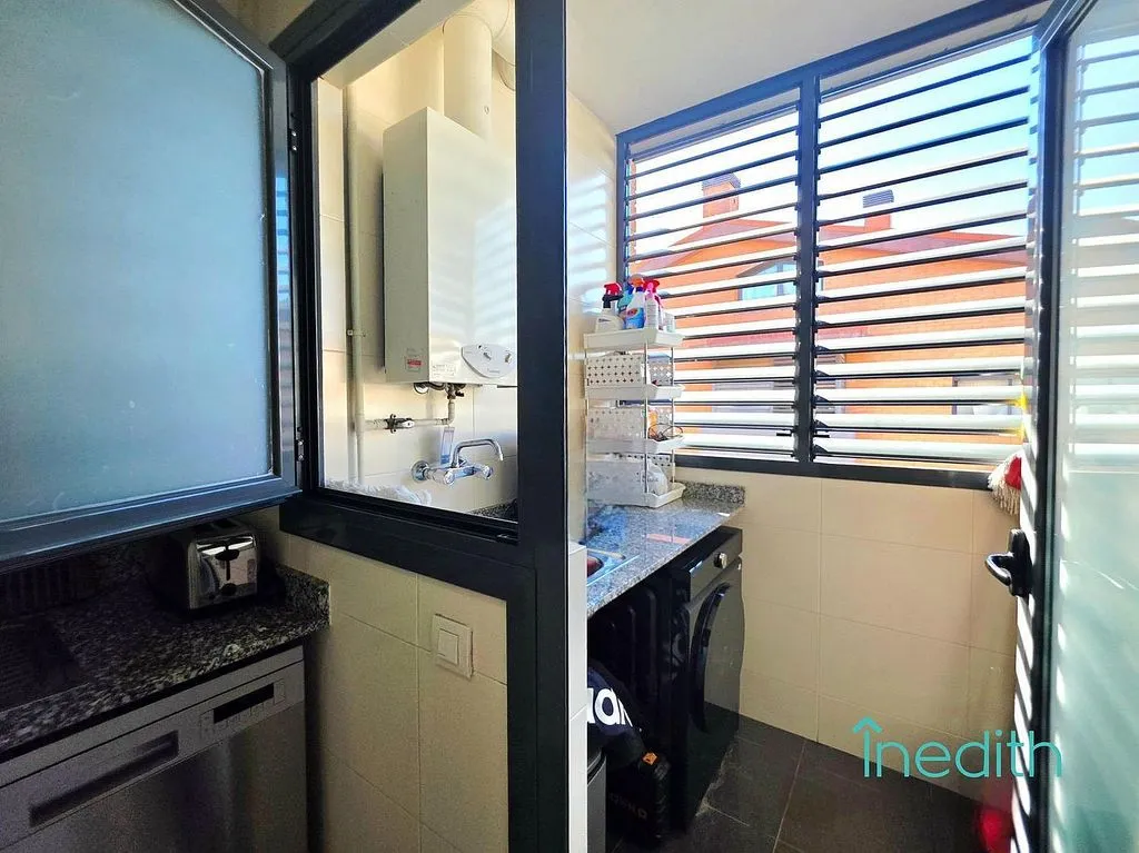 Cuisine - Duplex Apartment with Pool in Central Castelldefels