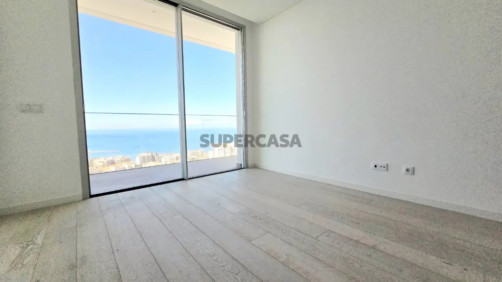 Pièces - Contemporary House with Sea View in Ajuda