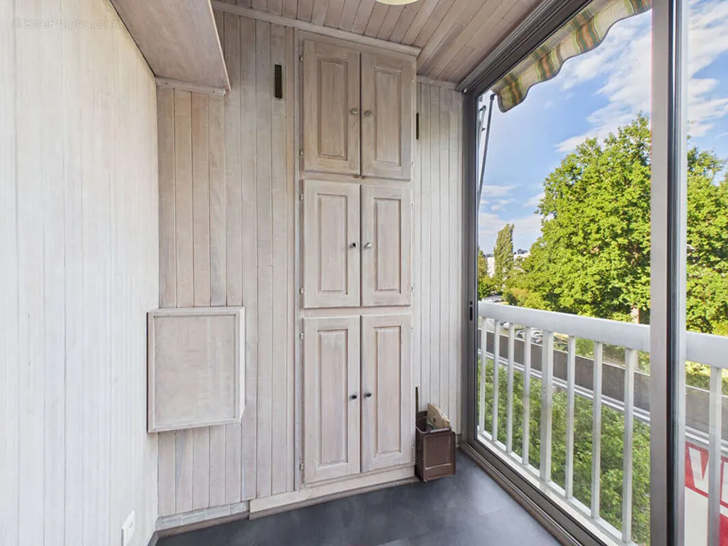 Balcony - Apartment with Terrace in Illkirch-Graffenstaden
