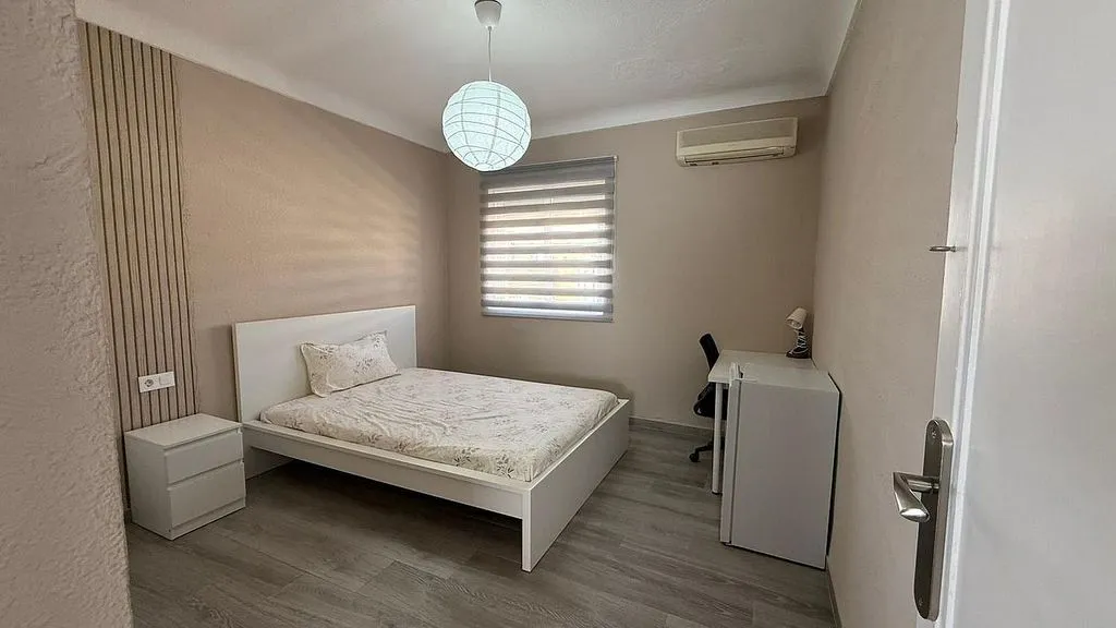 Chambres - Furnished Flat with Balcony in Santa Clara