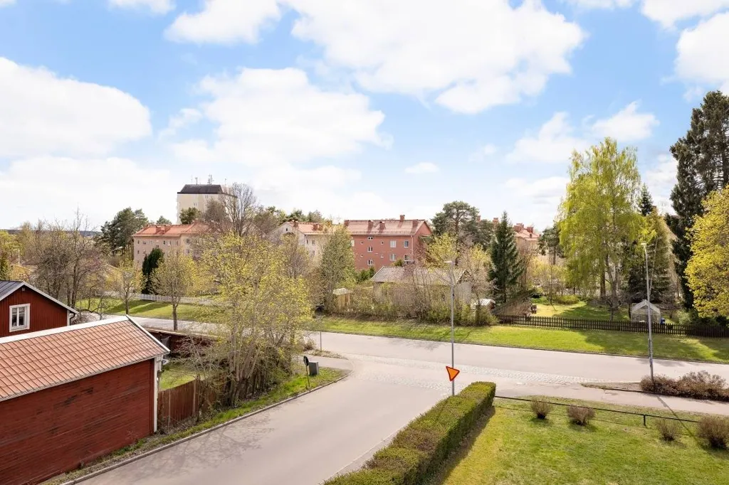 Välivaade - Apartment with Balcony in Enköping