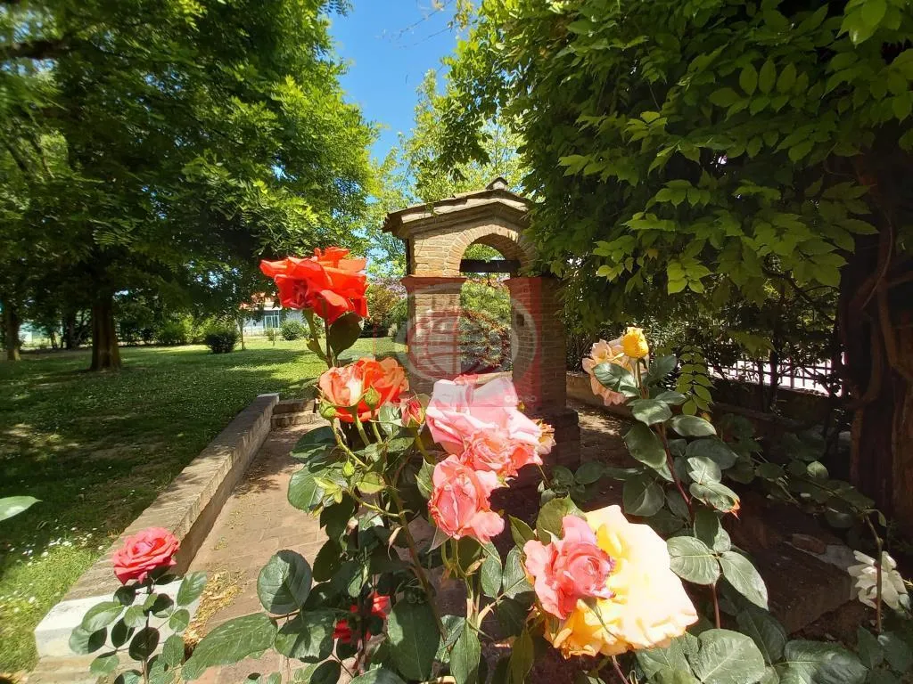 Jardin - Villa with Private Garden in Cesena