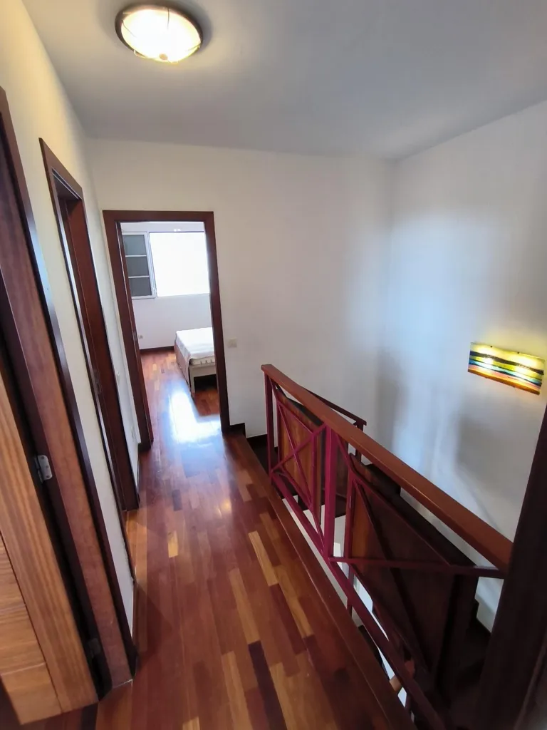 hallway_entrance