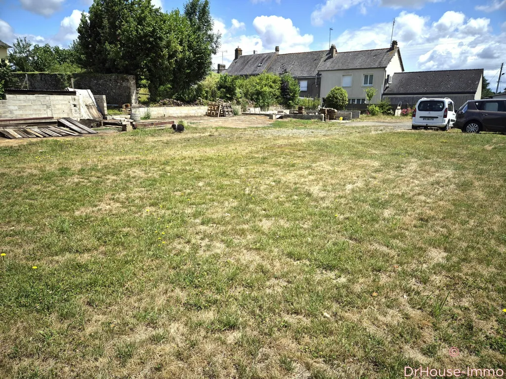 Aed - Stone House with Large Garden in Gorron Centre