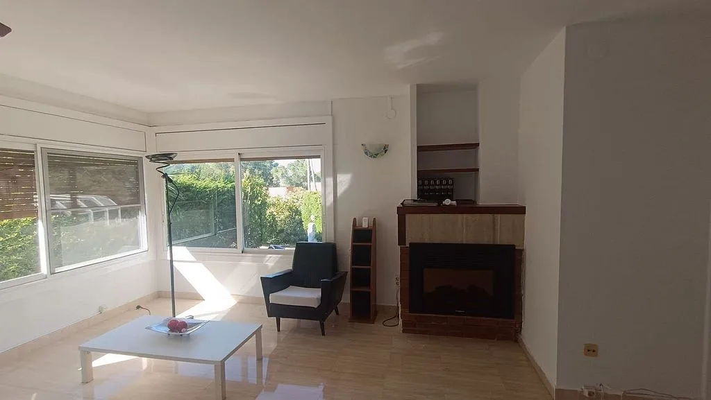 Elutuba - Chalet with Pool in Mig Camí, Tortosa