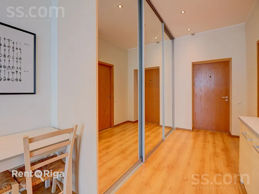 Söögituba - Apartment with Rooftop Terrace in Riga Centre