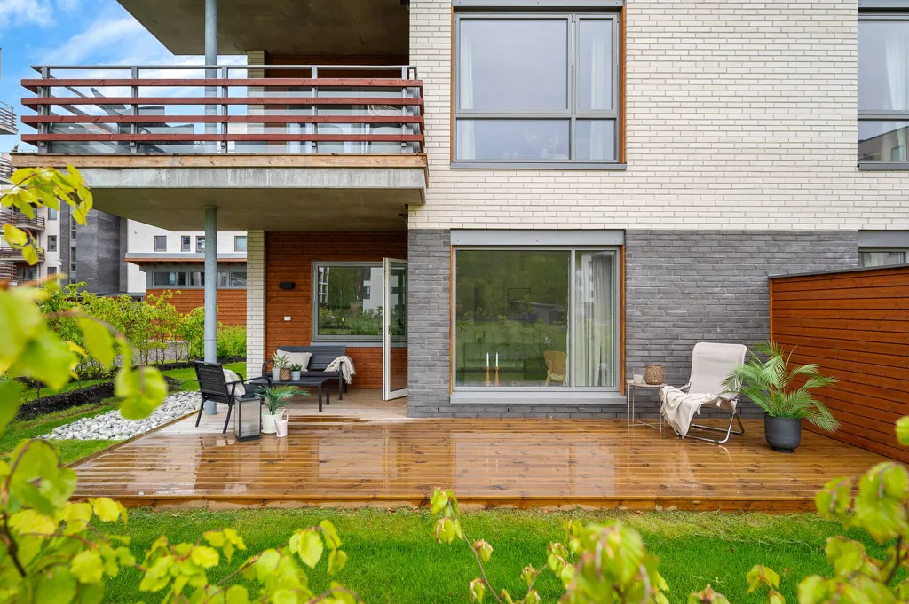 Terrasse - Modern Villa with Terraces in Billingstad