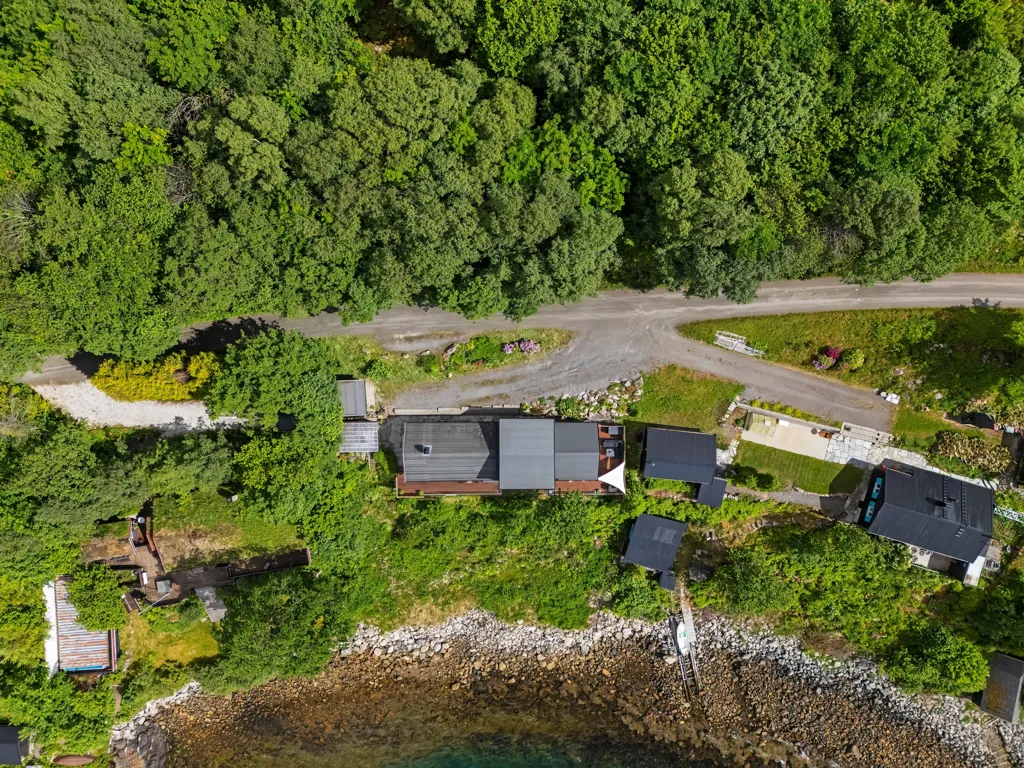 Vista aerea - Seafront Cottage with Private Garden in Gausetbukta