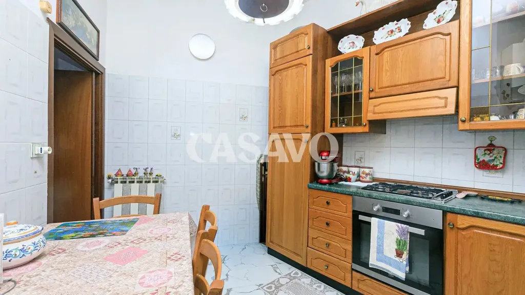 Cuisine - Fully Rented Flat with Garden in Genoa