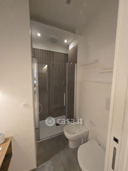 Vannitoad - Modern Bilocale with Balcony in Caserta