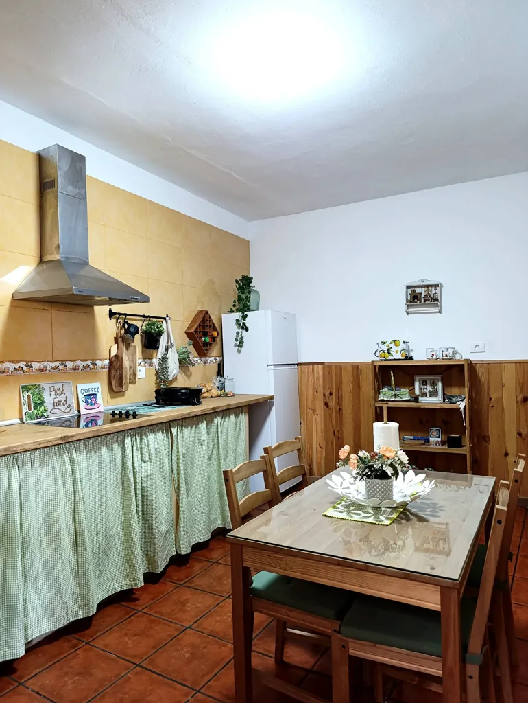 Söögituba - Rustic House with Panoramic Terrace in Teror