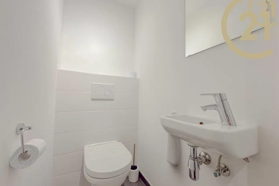 Bathrooms - New Flat with Garden in Louvain-La-Neuve