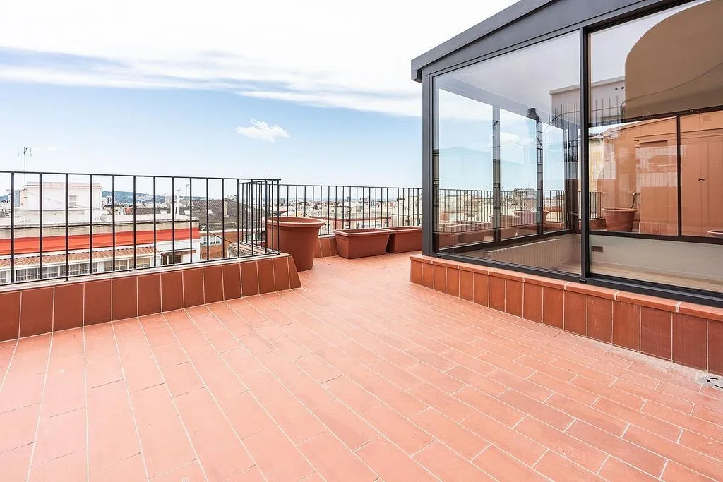 Terrace - Penthouse with Sea View in Sant Gervasi