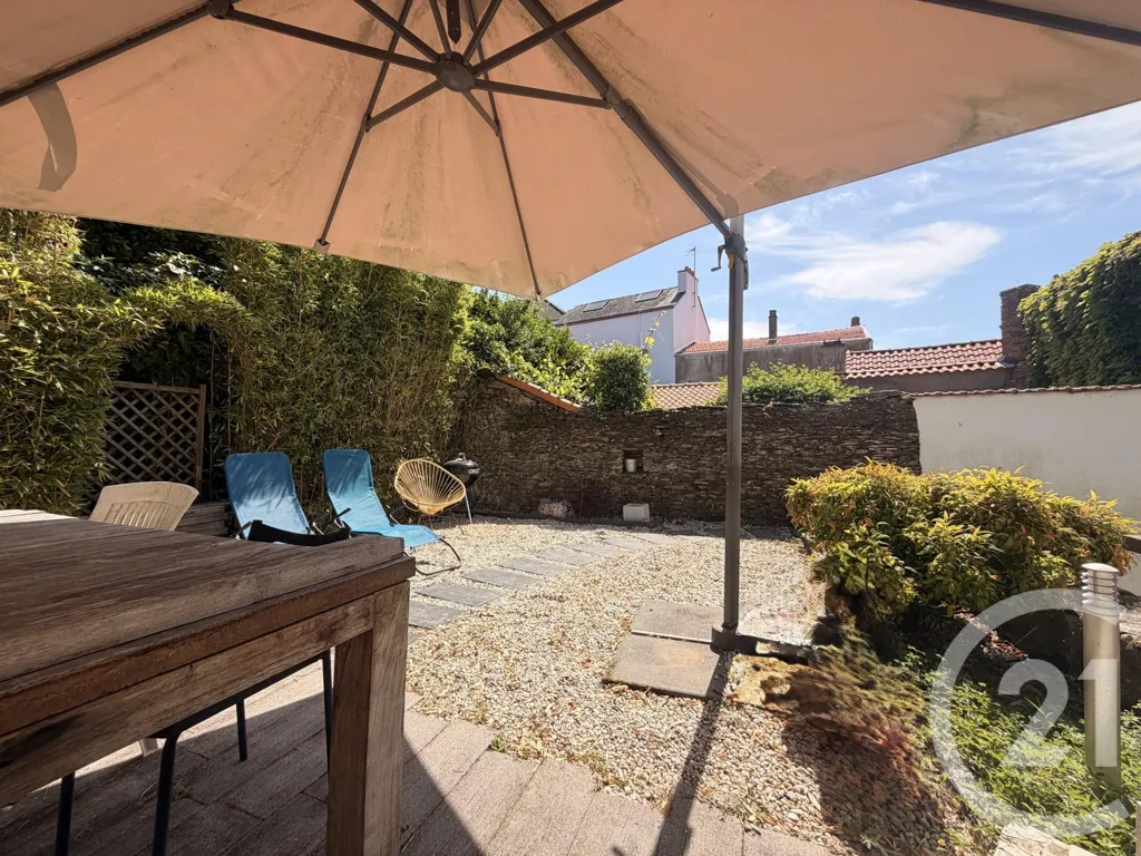 Terrazza - Charming Townhouse with Courtyard in Pornic
