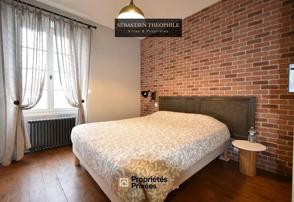 Chambres - Demeure Familiale avec Garage à Saint-Gilles-Croix-de-Vie