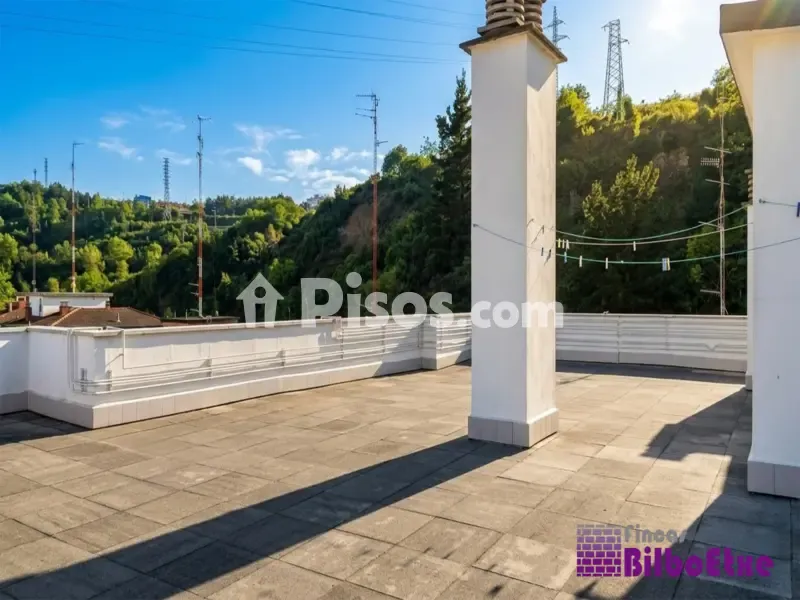 Terrasse - Corner Flat with River Views in La Peña