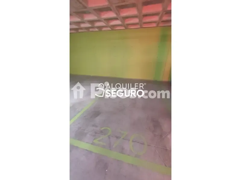 Garage - New Flat with Terraces in Quiet Area