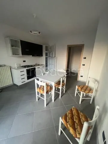 Salle à manger - Trilocale with Terrace in Govone