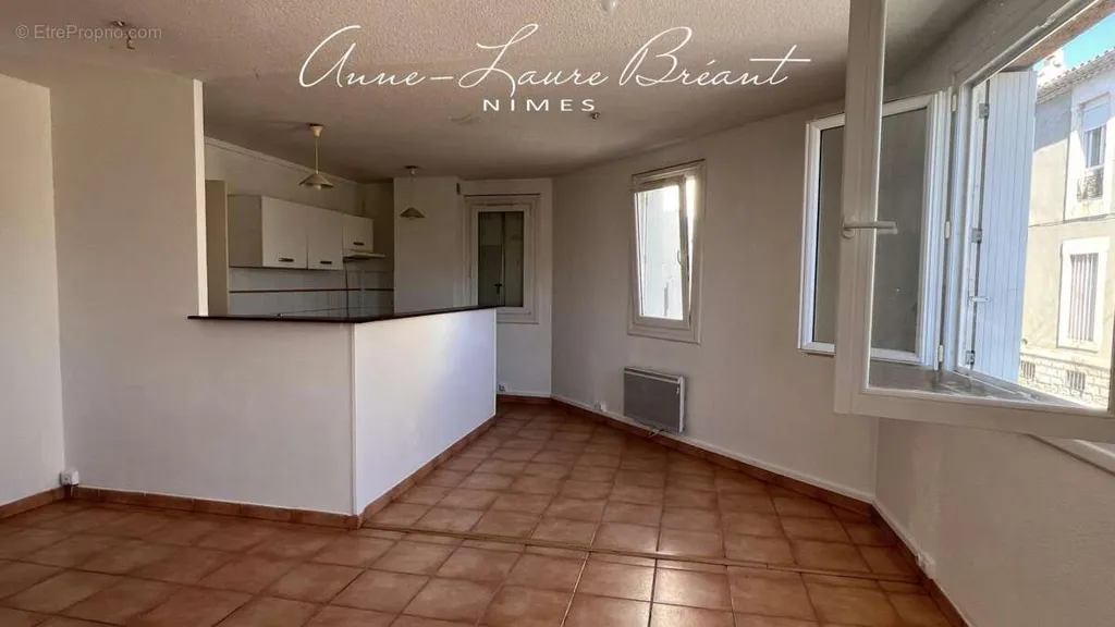 Pièces - Appartement avec Parking à Nîmes, Près du Parc Jacques Chirac