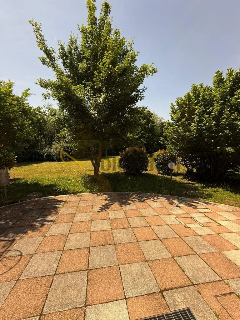 Appartement 4 pièces à Modena