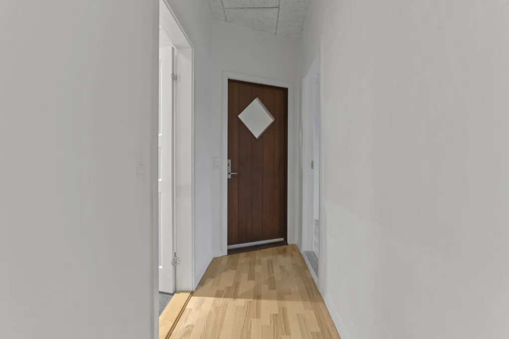 Renovated 2-Bedroom Flat with Terrace in Aalborg