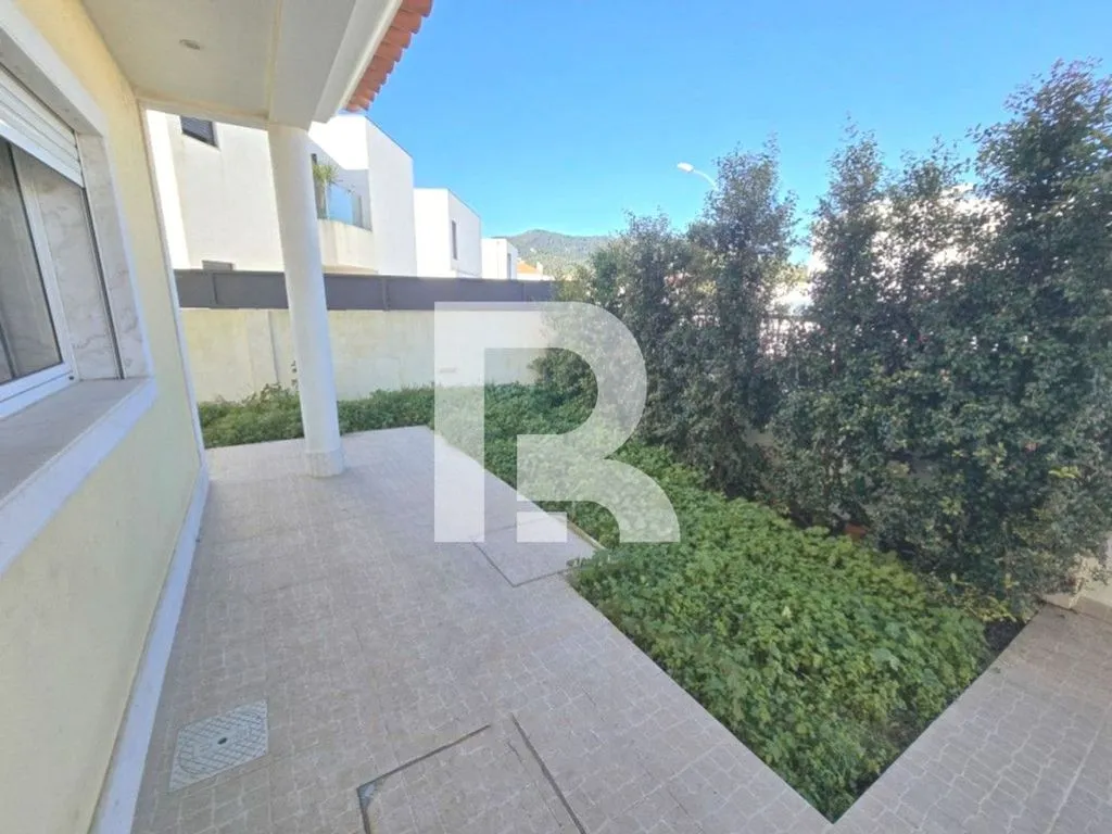 Jardin - Luxury House with Modern Architecture in Sintra