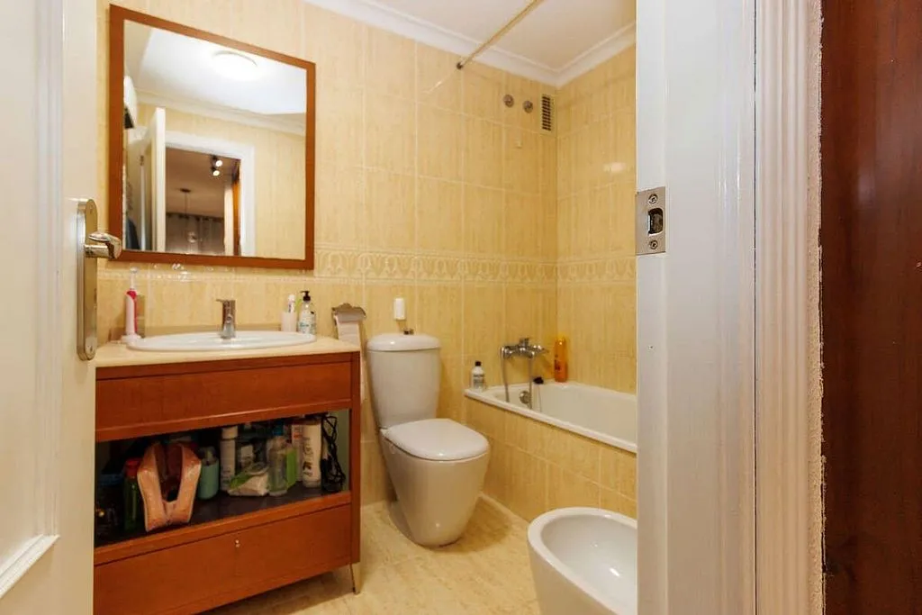 Bagni - Apartment with Balcony in Albal