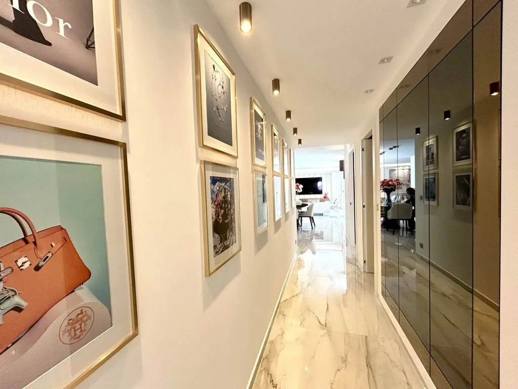 Esik - Luxury Flat with Sea View on Croisette, Cannes