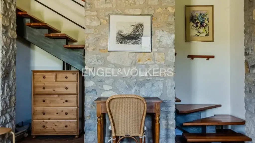 Pièces - Rustic Villa with Vineyard View in Cison Di Valmarino