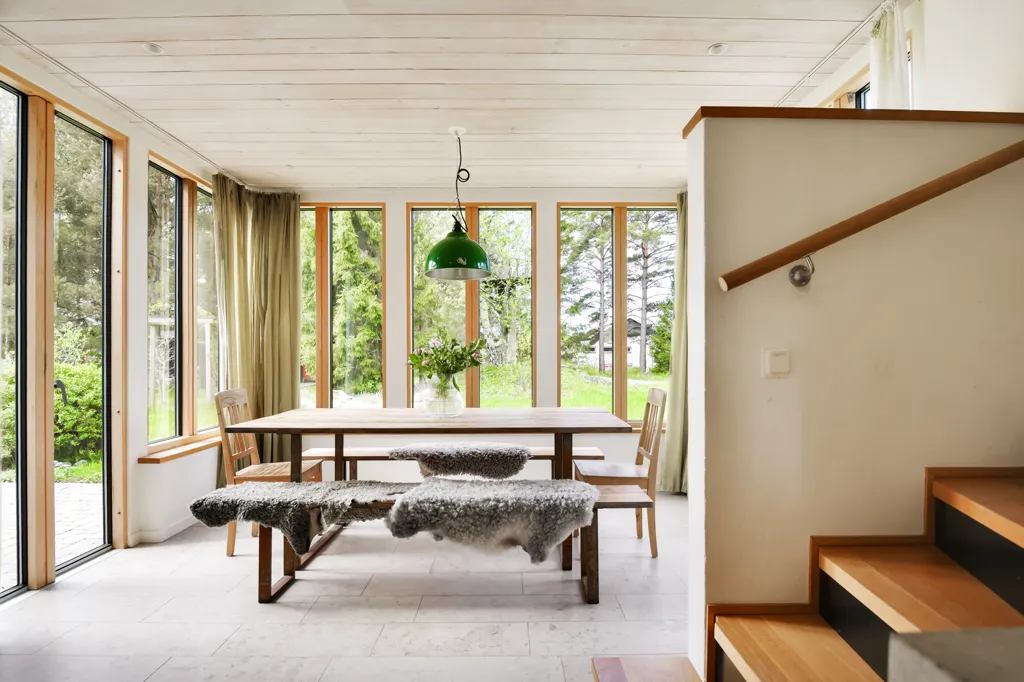 Söögituba - Charming Villa with Garden in Västerhejde