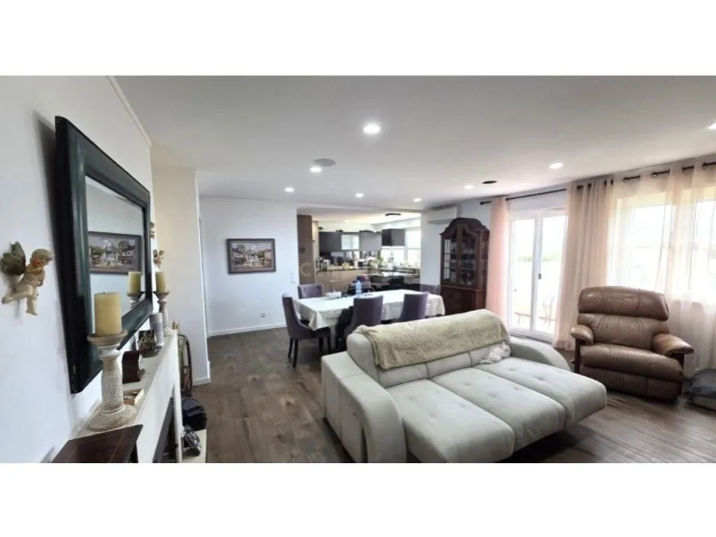 Séjour - Luxury Apartment with River View in Setúbal