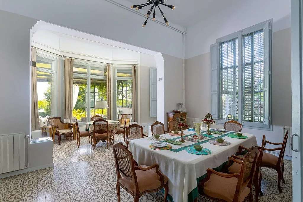 Salle à manger - Luxury Detached House with Chapel in Argentona