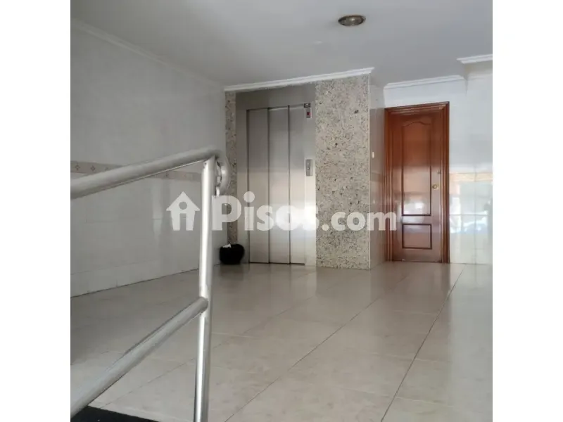 Hallway - Apartment with Terraced View in Logroño
