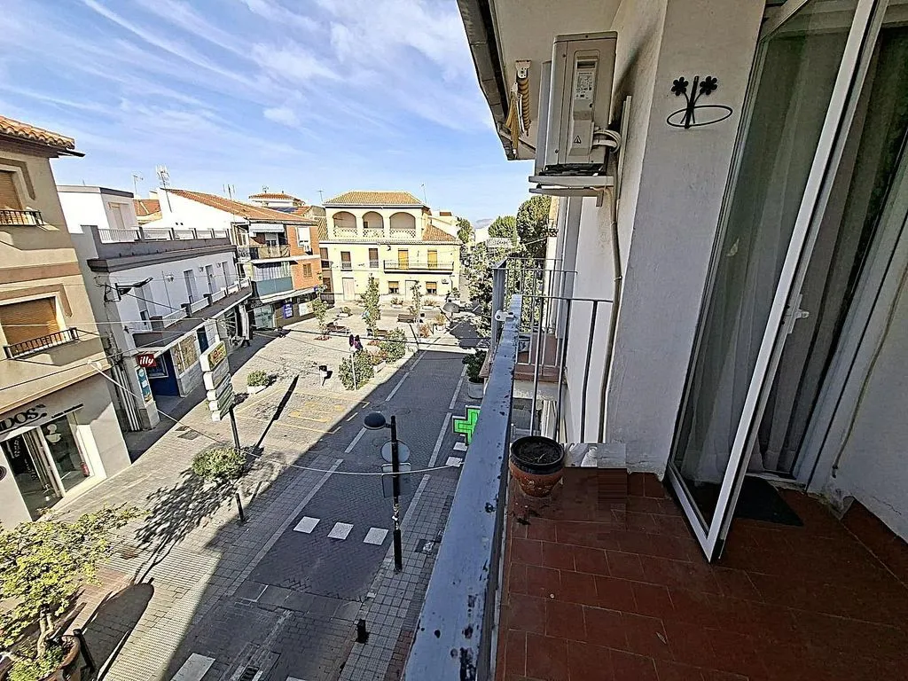 Balcon - Apartment with Balcony and Terrace in Cúllar Vega