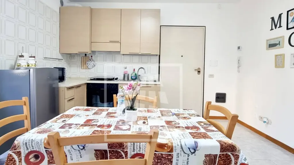 Söögituba - Studio Flat with Garage in Reggio Emilia
