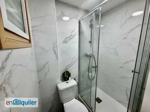 Salles de bain - Apartment with Castellana Views in Madrid