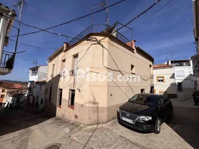House with Terrace in Torrejoncillo Centre